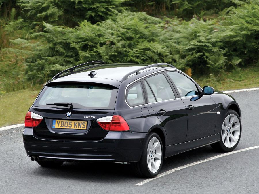  BMW 325i Touring 2006 года  (UK) (фото 5 из 10)